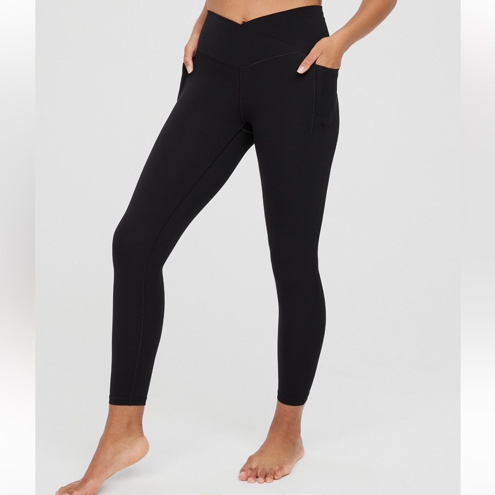 Like-new Aerie Crossover 25” Legging with Pockets